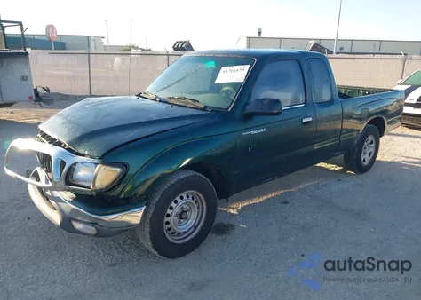 2001 Toyota Tacoma z USA, uszkodzony, nr VIN 5TEVL52N31Z808055